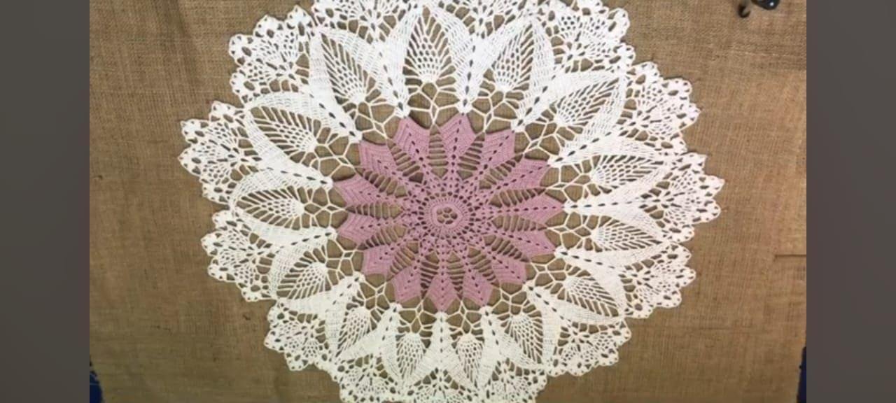 Nappe au crochet pour la maison