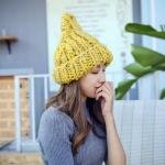 Crochet thick wool hat