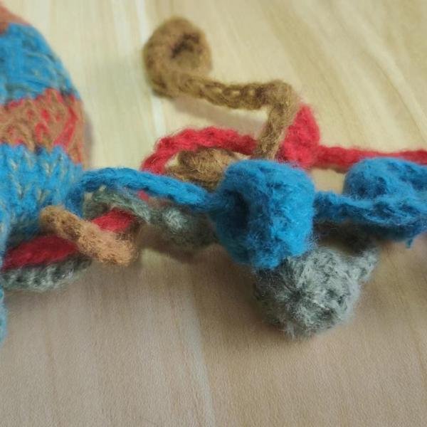 Bonnet en laine au crochet pour enfant