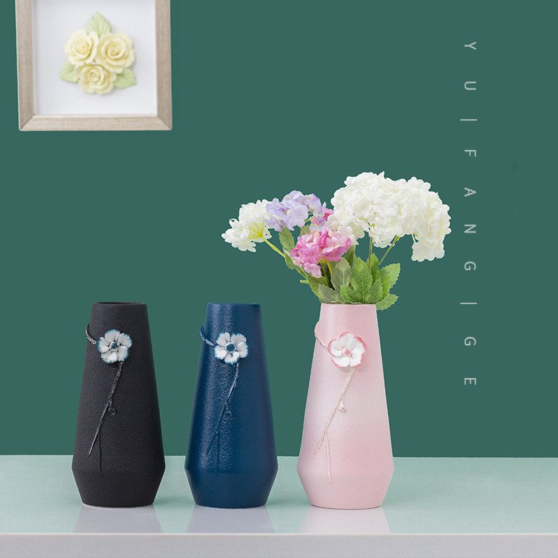 The Versailles Bloom Porcelain Vase