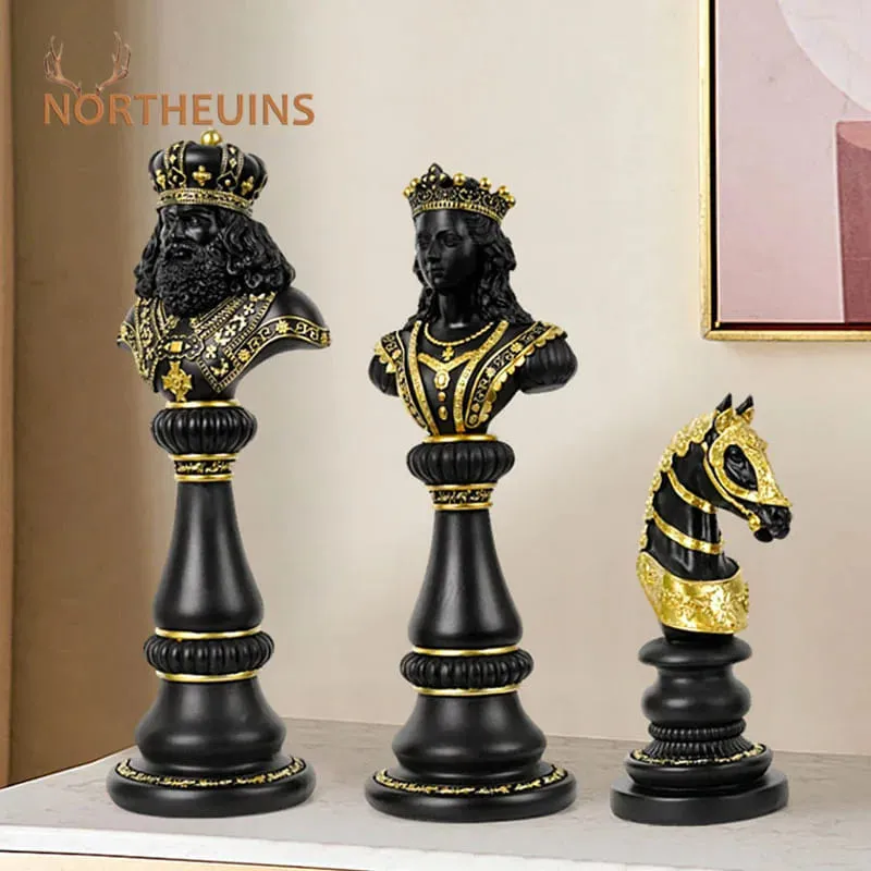 30cm International Chess Figurines
