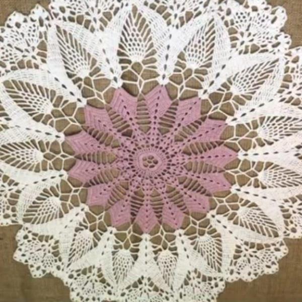 Nappe au crochet pour la maison