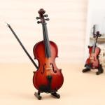 Modèle de violon fait main