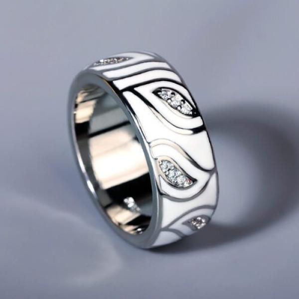 Angel eye female ring