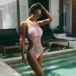 Maillot de bain une pièce sexy en crochet